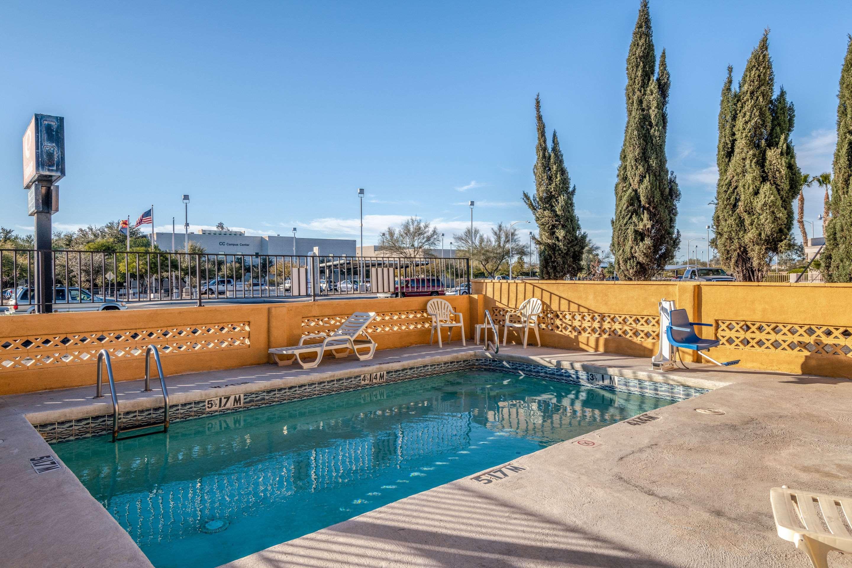 Econo Lodge University Tucson Exteriör bild